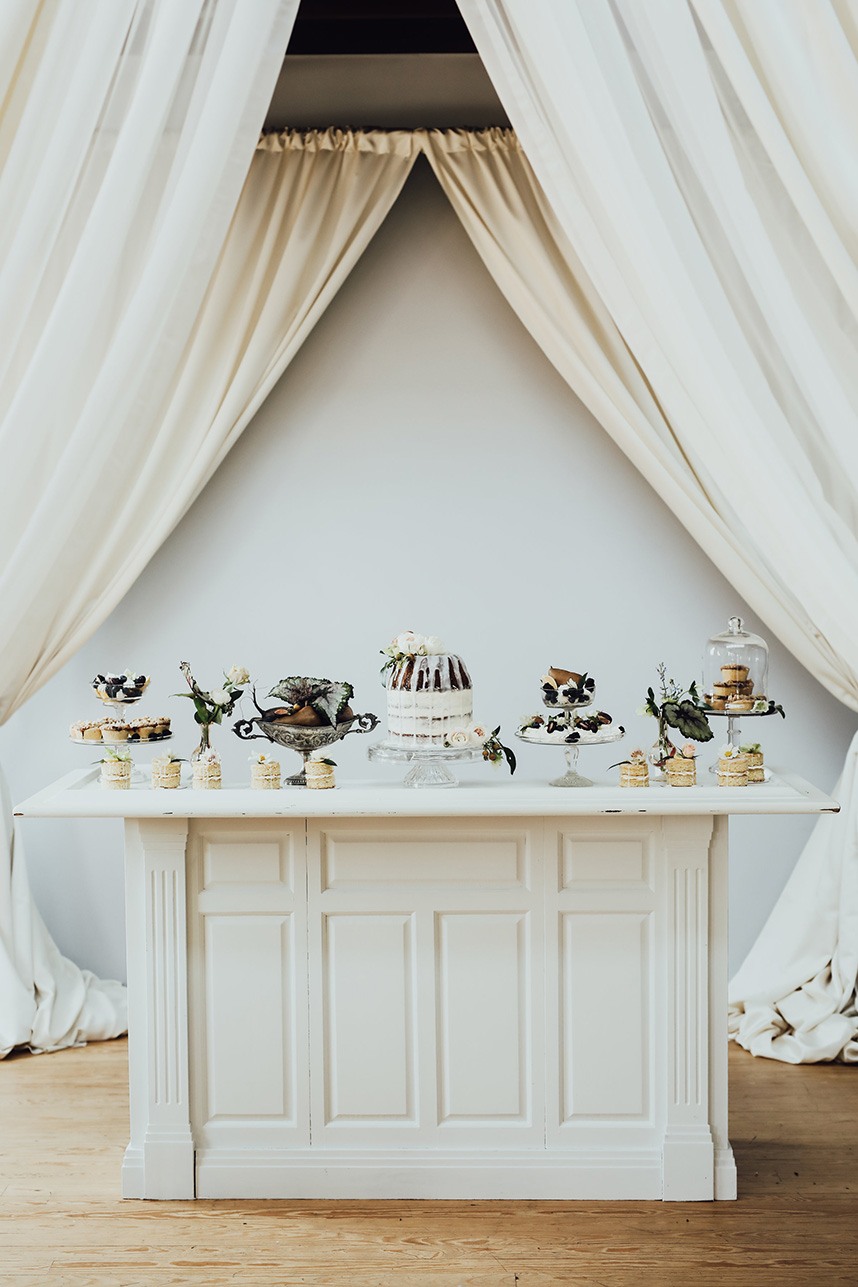 Folkways Vintage Wedding Inspiration Oklahoma Wedding Planner The Wild Mother Oklahoma Wedding Photographer Rachel Photographs 08