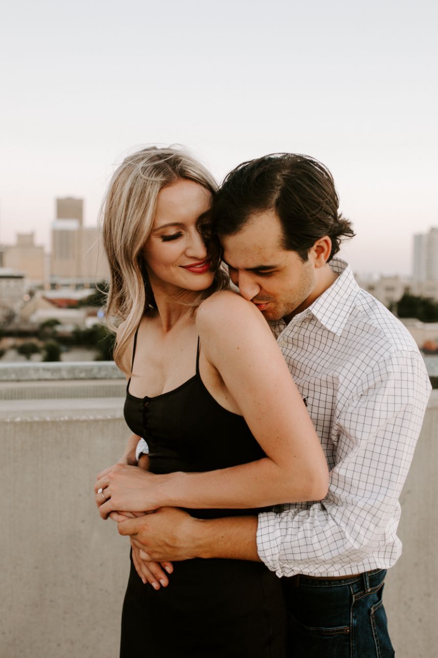romantic city stroll engagement session from kayley haulmark