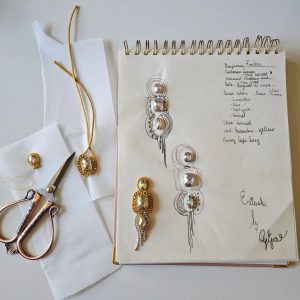 Enissh by Aziza